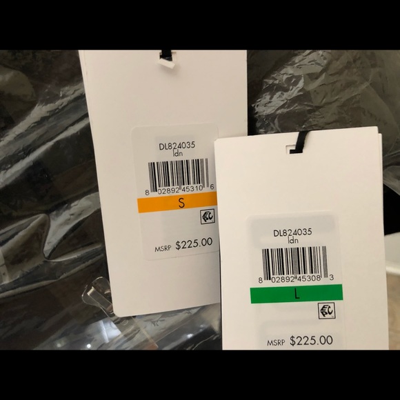 DKNY coat - Picture 6 of 8